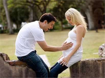 妻子即將分娩，丈夫要做些什么