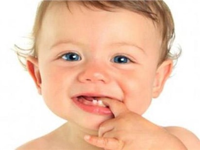 天冷了，寶寶的小臉蛋開(kāi)始“報(bào)警”啦！